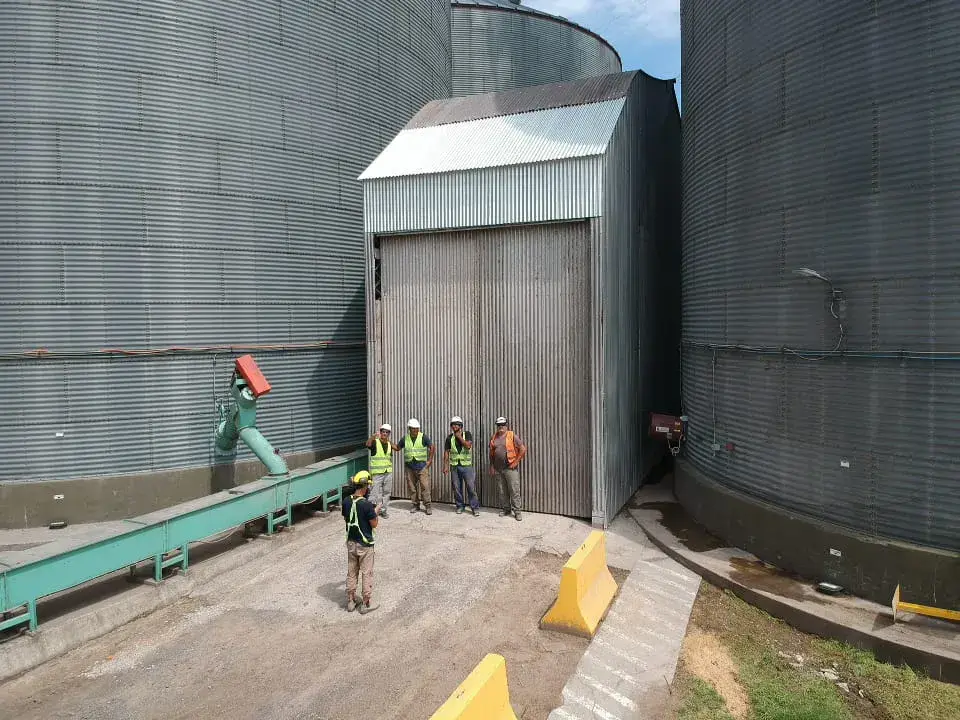 Galpón Industrial — obra civil ejecutada por Agrocivil